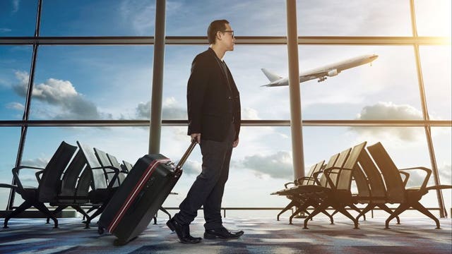 White House considering dramatic expansion of travel ban