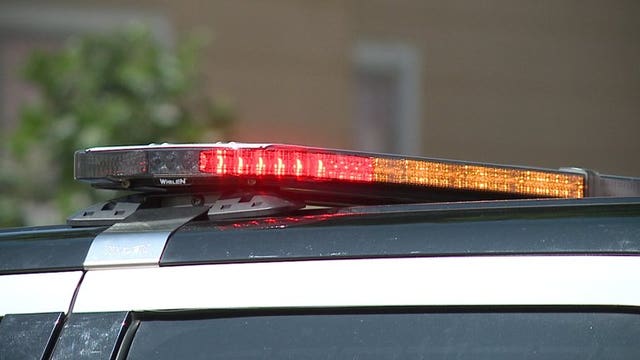 Police: Man shot, wounded near 38th and Wright in Milwaukee, no arrests made