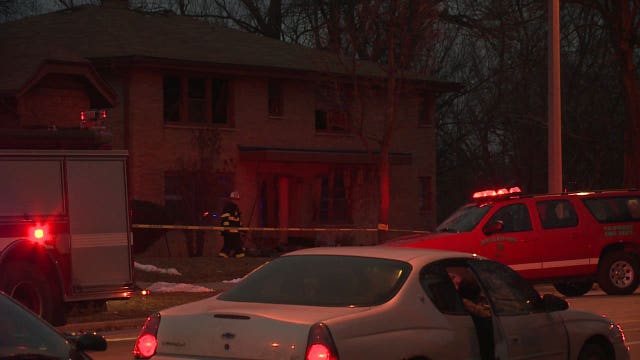 16 displaced after fire in 6-unit apartment building near Holt and Howell in Milwaukee