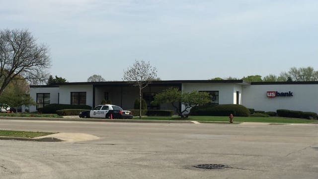 Police seek suspect after U.S. Bank on W. Oklahoma Avenue robbed