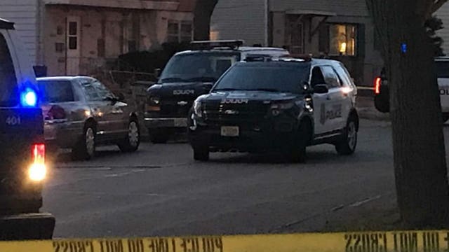 Police: Shooting victim dies at hospital after gunfire near 81st and Thurston