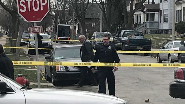 Police: 2 taken to hospital after double shooting on Milwaukee's north side