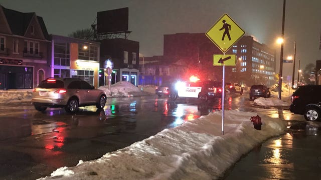 Milwaukee police investigating after man shot near 39th and National