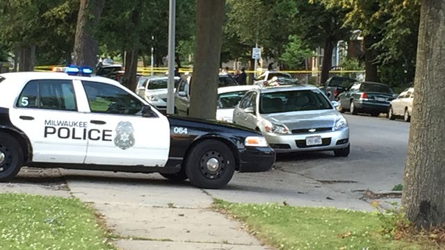 Police: 20-year-old man shot, injured in robbery-related shooting near 1st & North