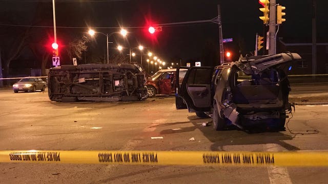 Milwaukee officials respond to multi-vehicle crash near 68th and Silver Spring