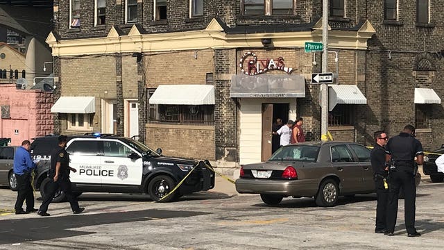 2 arrested after carjacking leads to pursuit, crash on Milwaukee's south side