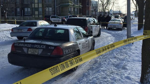 Milwaukee police: 27-year-old man fatally shot near 5th & Walnut