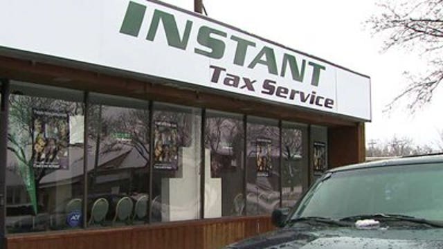 Instant Tax Service customers scream for Contact 6's help