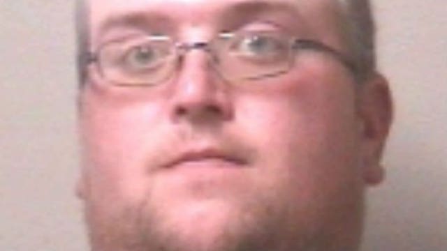 Jeffrey Schmeckel pleads guilty to 1 felony charge after more than 80 cattle found dead on two farms in May