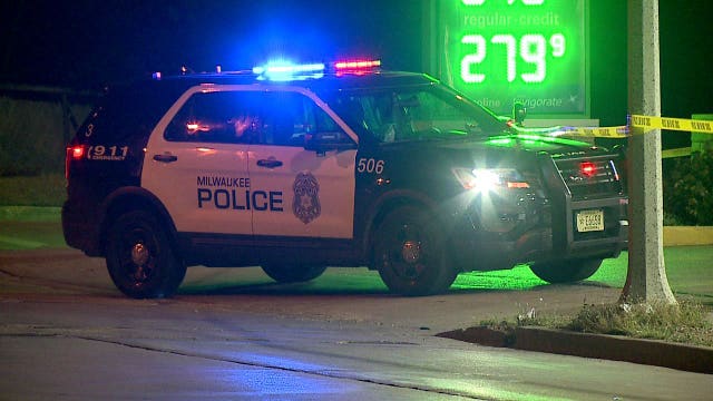 2 men injured after double shooting near 35th and Juneau