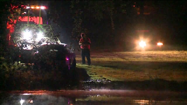 Investigation underway after vehicle found in McGovern Park lagoon