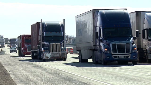 Lane reopens on I-94 North-South in Racine County: 'Freed up the traffic some'