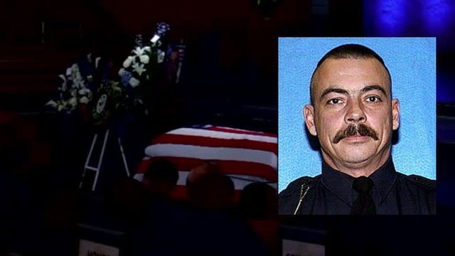 'Dedicated:' Family, friends gather to remember Milwaukee Police Officer Mark Lentz