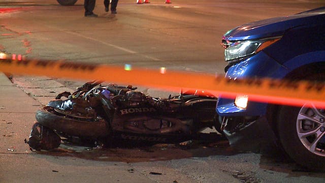 Police: 2 hurt in crash involving motorcycle, vehicle near 13th and Lincoln