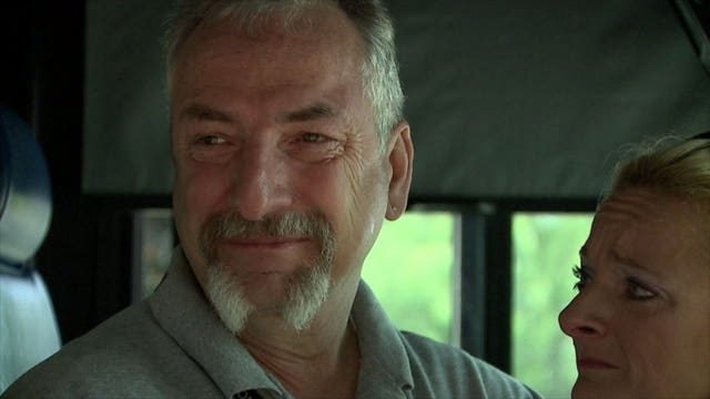 "I'm out of service:" Beloved Milwaukee County bus driver retires after 34 years on the job