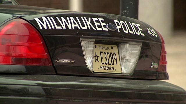 Police: Victim, suspect exchange gunfire in home invasion near 80th and Beechwood