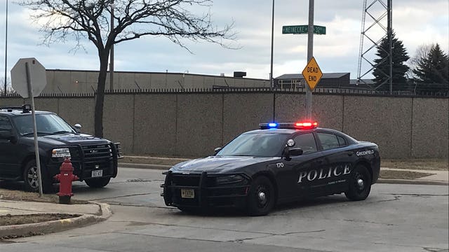 Pursuit of stolen vehicle ends in crash near 32nd and Meinecke; 4 in custody