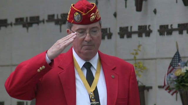Honoring fallen service members at Wisconsin Memorial Park: "We must live lives worthy of their sacrifice"