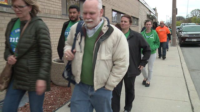 Hundreds of Milwaukee teachers' union members participate in budget march