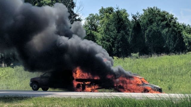 Vehicle fire shuts down right lane of I-94 EB near Johnson Creek, creates traffic backups