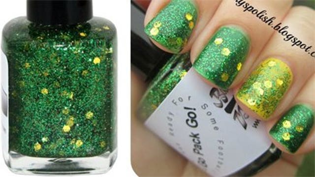 Packers fan creates "Go Pack Go" nail polish