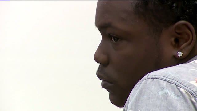 Man faces sexual assault charges, accused of inappropriate contact with women at stores