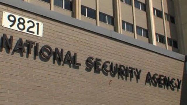 Obama takes NSA controversy to nascent watchdog group