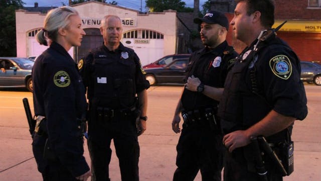 Police officers save a life: Four from MPD perform CPR on man ahead of U.S. Bank Fireworks Show