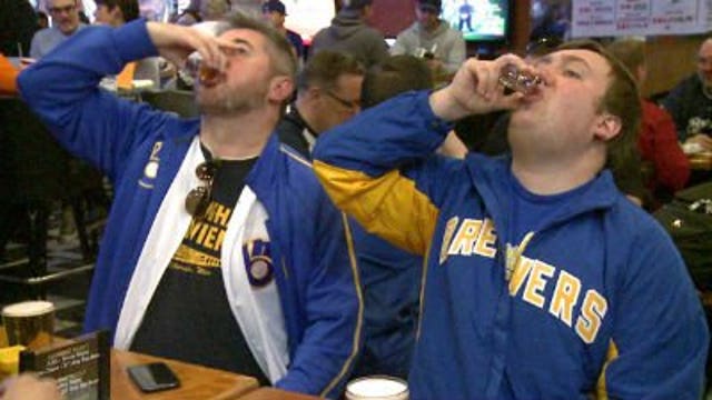 Fans make Kelly's Bleachers part of their Opening Day tradition