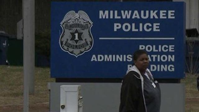 Milwaukee considers proposal to move police HQ