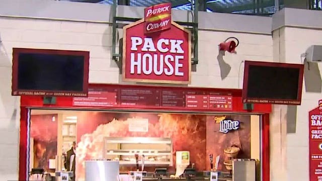 Yum! Grab some good eats at Lambeau Field's Pack House