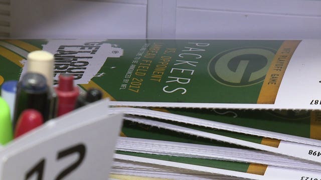 "Surprisingly expensive:" Everything's bigger in Texas -- including cost of Packers-Cowboys playoff tickets