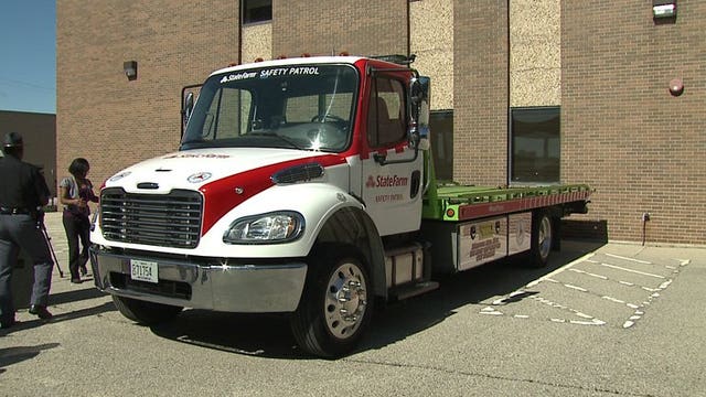 WisDOT launches State Farm Safety Patrol, free roadway assistance to motorists in need