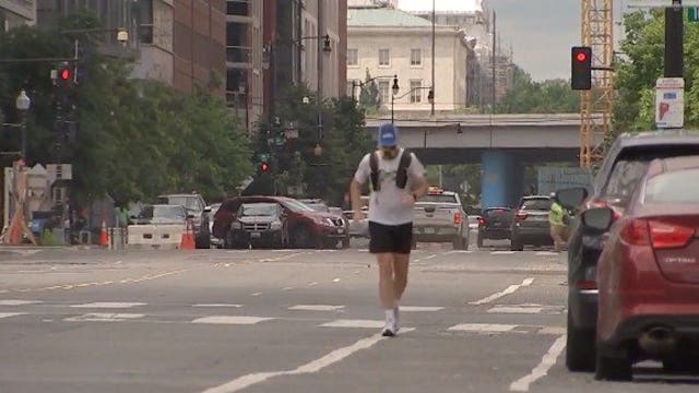 Man runs 218 miles to virus-stricken ‘Nana’s’ nursing home