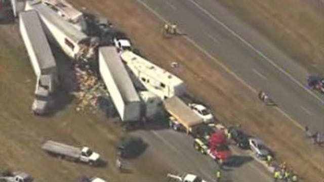 Fog suspected in 100-vehicle Texas wrecks that claim at least two lives