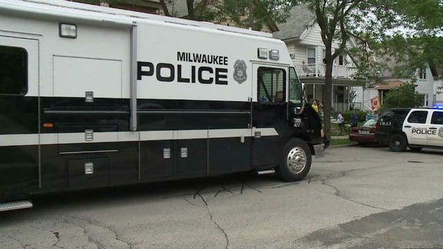 Police clear home near Russell and Pine -- domestic violence suspect hasn't been found