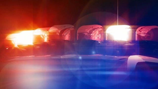 Police: Suspect wanted in 4 business burglaries, 1 theft throughout Milwaukee area