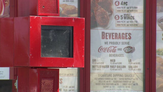 Man accused of pulling gun on Popeyes employee in drive-thru at restaurant near Mayfair Collection