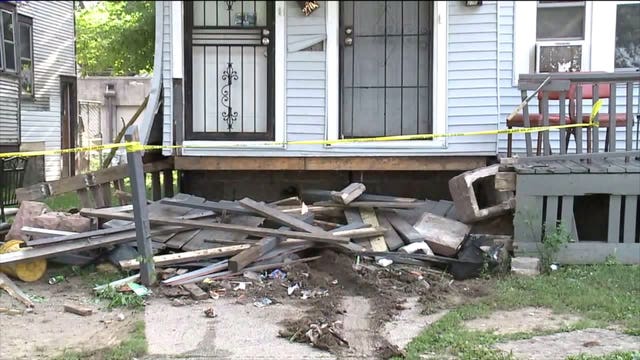 1 arrested, 1 sought after stolen vehicle slammed into porch near 39th and Center