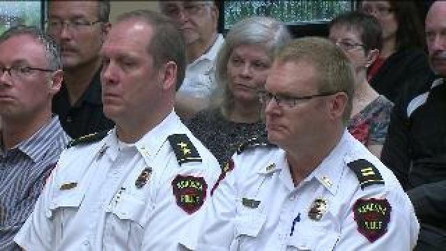 Kenosha police defend the badge against ad campaign