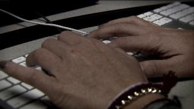 Catfishing: How to spot a fake online profile