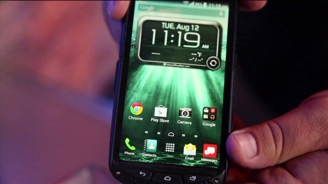 Putting Kyocera’s tough “Sapphire Shield” screen to the test