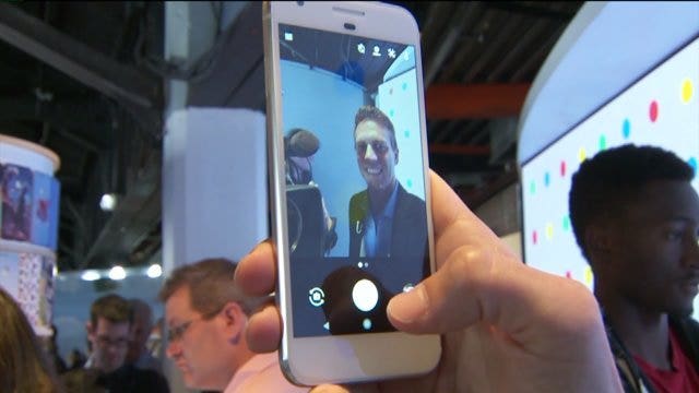 Google offers new smartphone, personal assistant for your house