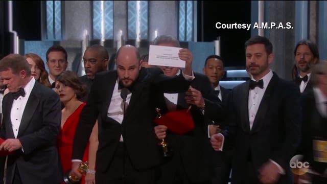 How did this happen? Gino breaks down the Oscars ‘La La Land’ flub