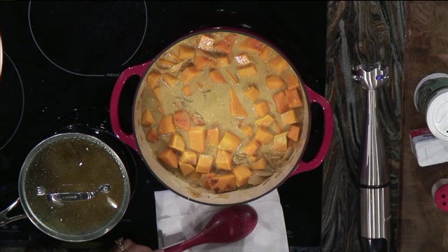 ‘Tis the season for squash! A soup recipe that uses seasonal fall flavors