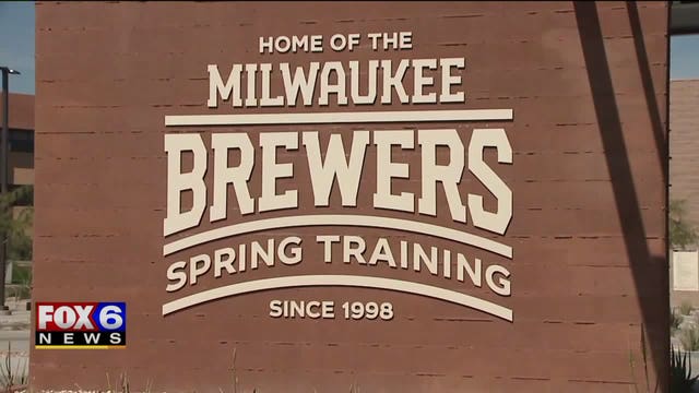 Brewers' full squad reports for spring training at Maryvale, Arizona