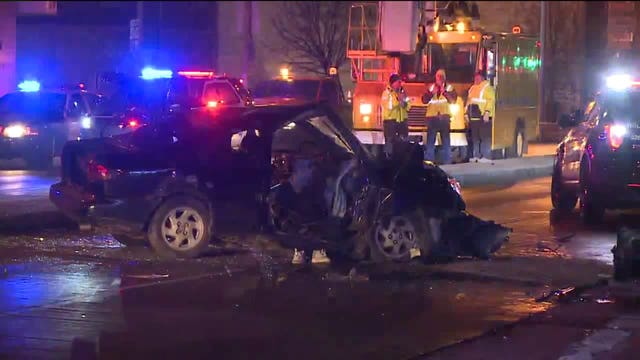 Officer among 5 hurt when pursuit of reckless driver ended in crash near Fond du Lac and North
