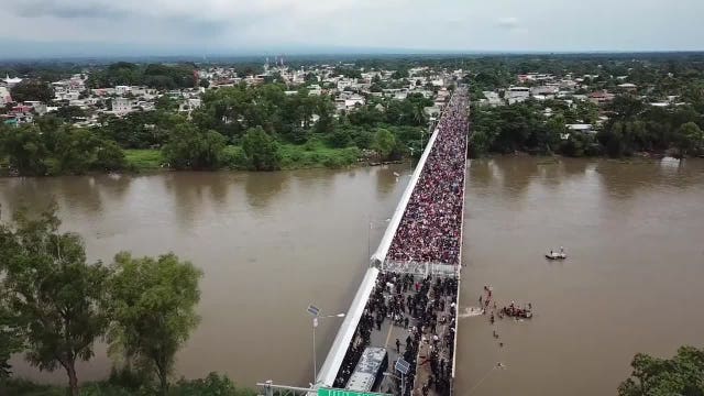 Migrant caravan in Mexico trudges through 'route of death'