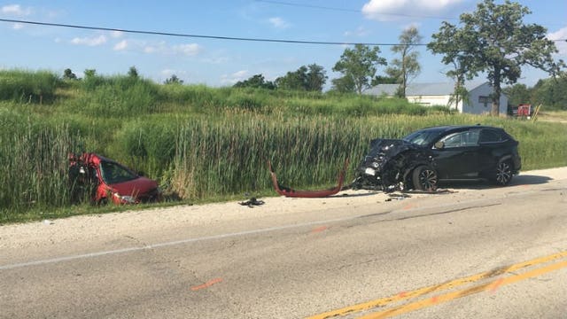 24-year-old man dies following two-vehicle crash in Racine County
