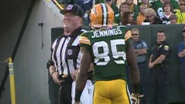 Some betting outlets offering refunds to those who bet on Packers' game